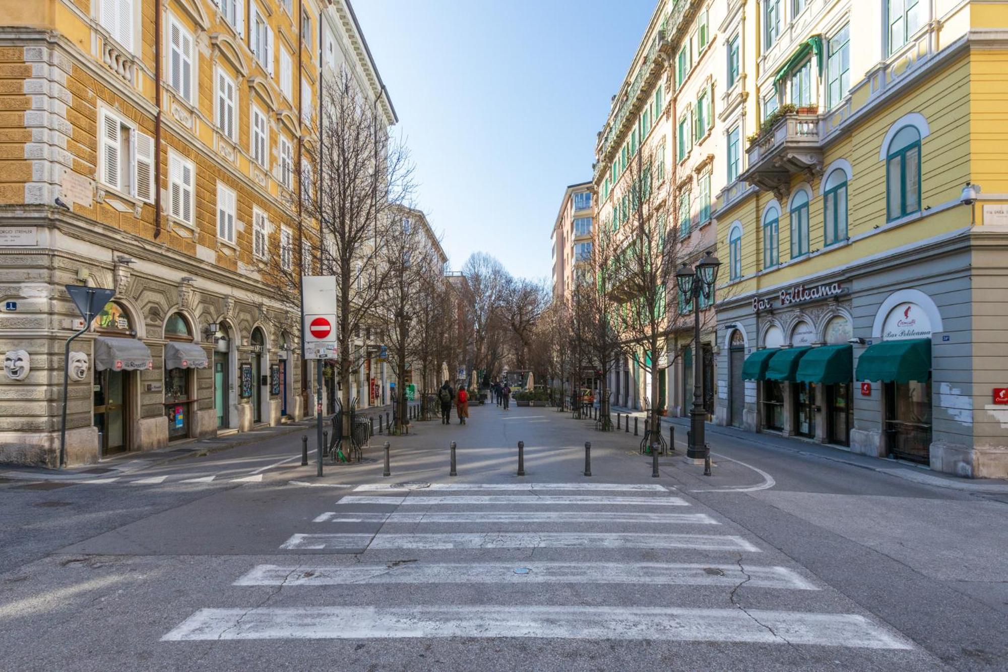 Central Trieste - Elegant City Stay المظهر الخارجي الصورة